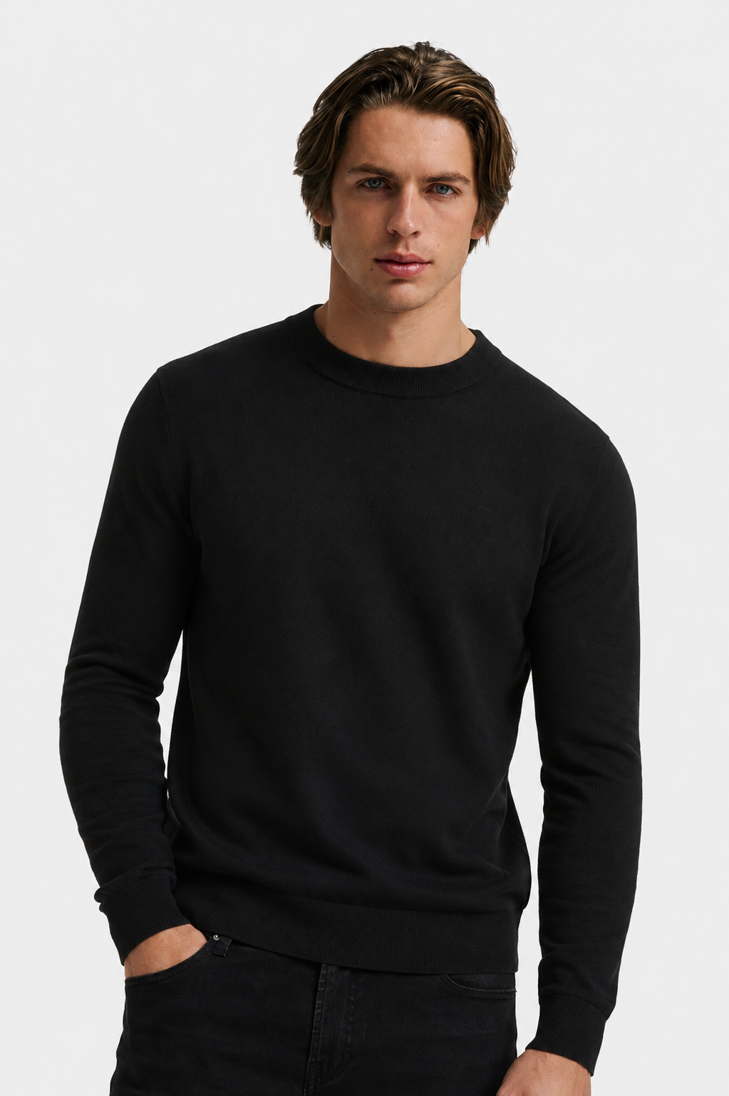 THE MONACO CREWNECK